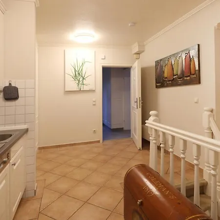 Strandvilla Strand-lodge * 韦斯特兰